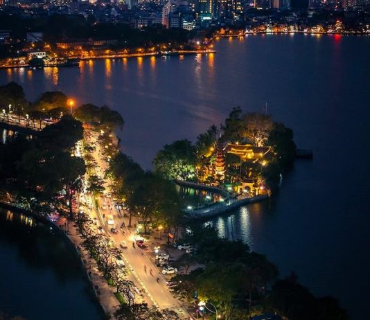 Các địa điểm vui chơi về đêm tại Hà Nội