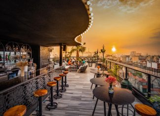 Top các quán cafe rooftop view đẹp tại Hà Nội